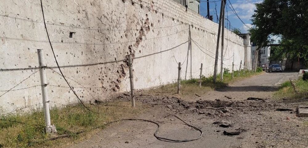Территория, прилегающая к Донецкому следственному изолятору, подверглась обстрелу со стороны ВФУ
